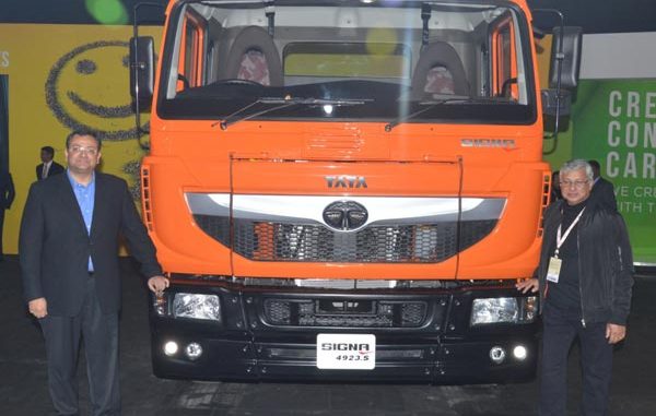BSIV Compliant Trucks Rolled out by Tata Motors in Tamil Nadu