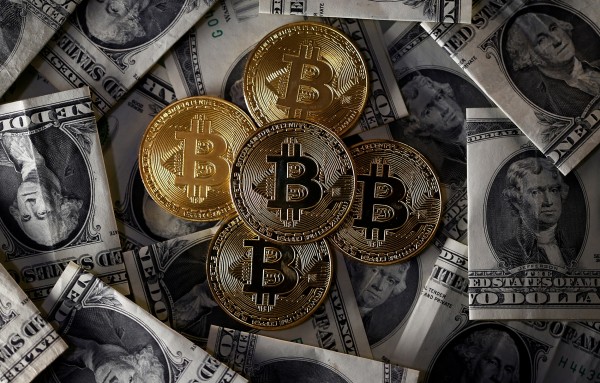 US Senate To Focus On Bitcoins As The Price Plunges