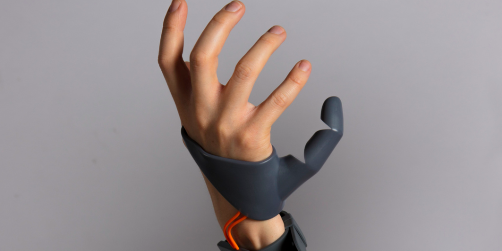 How Creepy To Have An Extra Robotic Thumb?