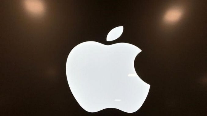 As Apple Slows, Fast-Moving Chinese Competitors Gain in Wealthy Markets